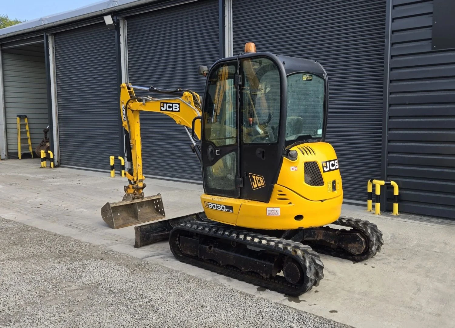 Багер JCB 8030 - изображение 2