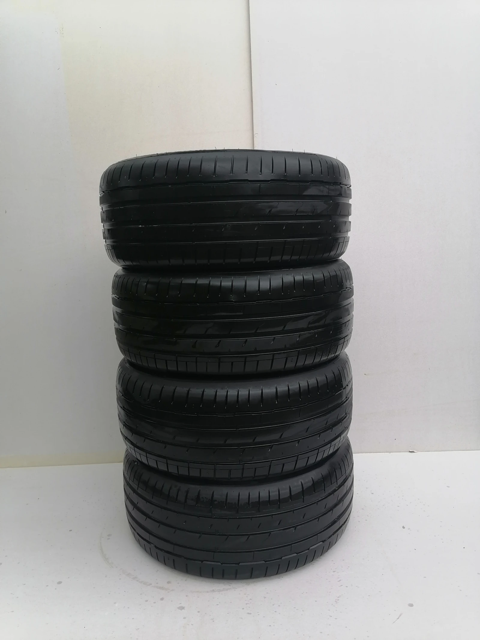 Гуми Летни 255/45R19