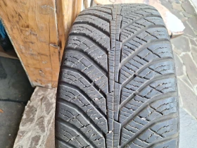 Гуми с джанти Kumho 215/55R16, снимка 2 - Гуми и джанти - 48500597