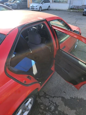 BMW 318 1.8, снимка 8