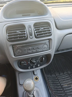 Renault Clio 1.2, снимка 7