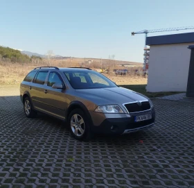 Skoda Octavia Scout , снимка 8