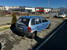 Opel Corsa 1.4 Газ - Перфектна, снимка 3