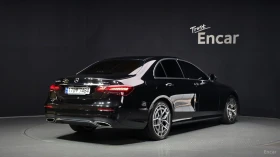 Mercedes-Benz E 220 4MATIC/AMG-LINE/SUNROOF/DRIVE-ASSISTS/360VIEW - 27900 € / 54567.66 лв. - 34936659 3