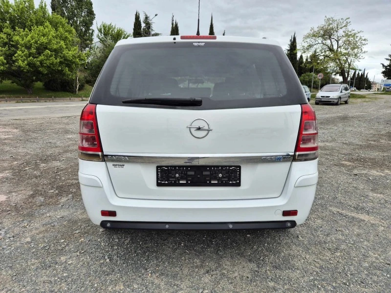 Opel Zafira 1.6i Метан, снимка 4 - Автомобили и джипове - 45527849