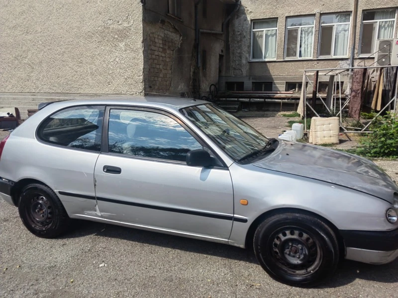 Toyota Corolla, снимка 5 - Автомобили и джипове - 47303680