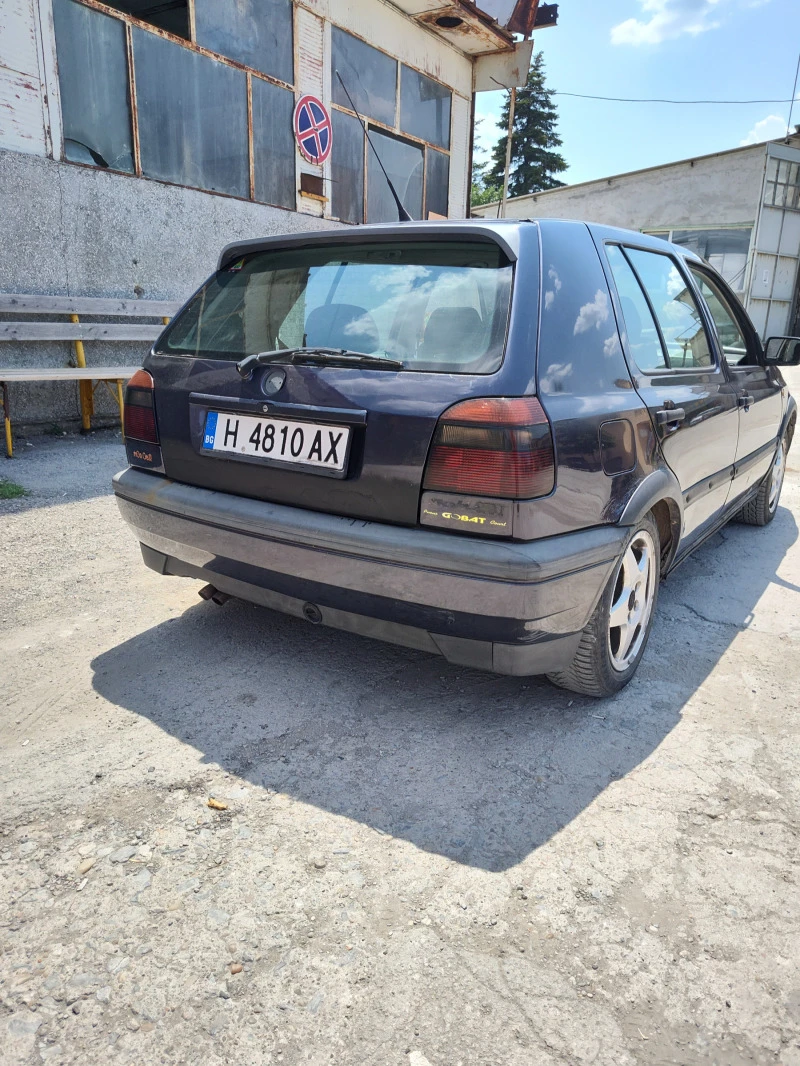 VW Golf 2.0 GTI, снимка 1 - Автомобили и джипове - 47782601