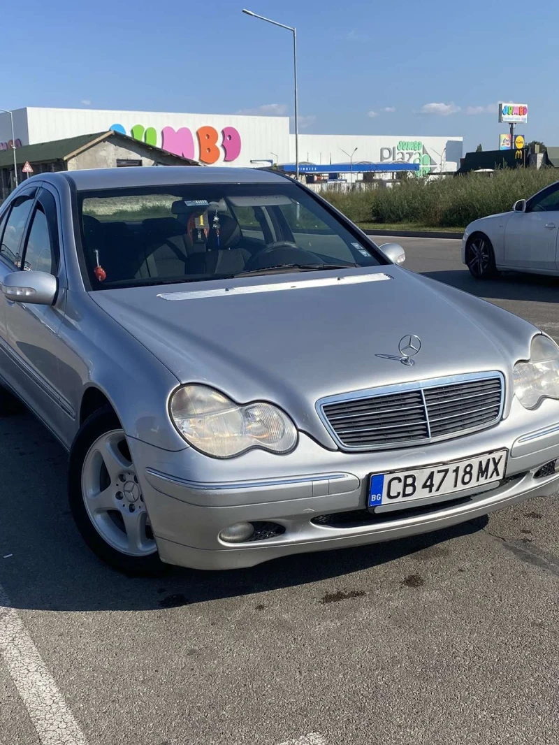 Mercedes-Benz C 200, снимка 1 - Автомобили и джипове - 47448621