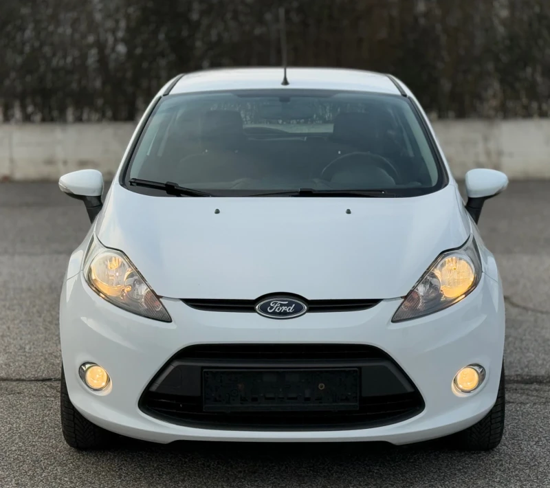 Ford Fiesta 1.25i * Климатик* , снимка 2 - Автомобили и джипове - 48907663