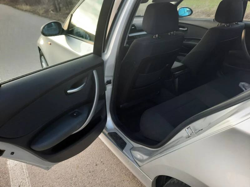 BMW 116 1.6 benzin 122hp, снимка 12 - Автомобили и джипове - 51578012