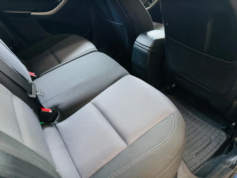 Hyundai I30 * FACE* LED* EURO-6b* 90ks* , снимка 17 - Автомобили и джипове - 50789081