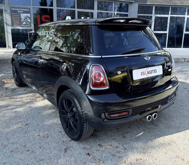 Mini Cooper SD/Navi/Панорама/Кожа/Подгрев/PDC/Xenon, снимка 6 - Автомобили и джипове - 52485619
