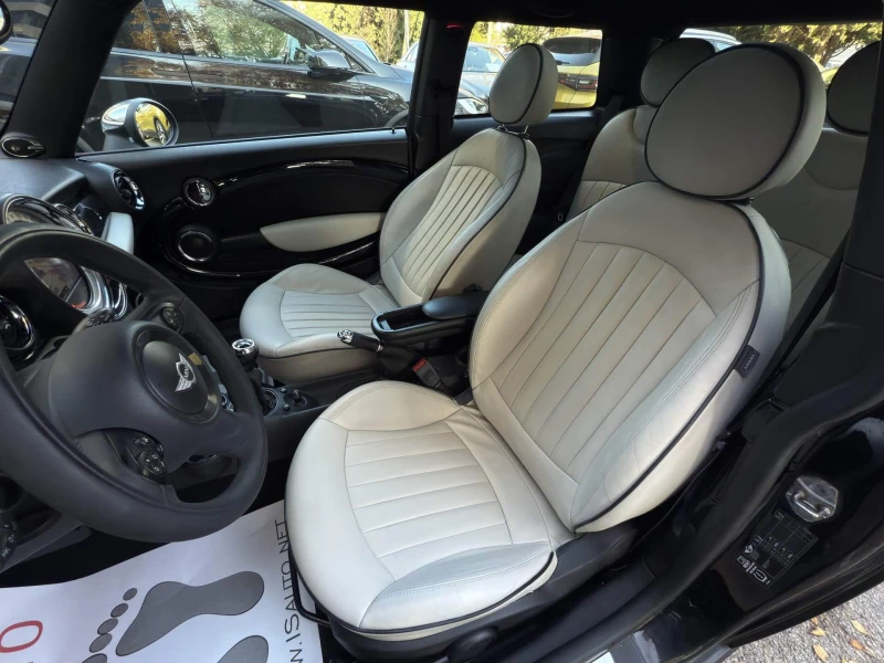 Mini Cooper SD/Navi/Панорама/Кожа/Подгрев/PDC/Xenon, снимка 12 - Автомобили и джипове - 52485619