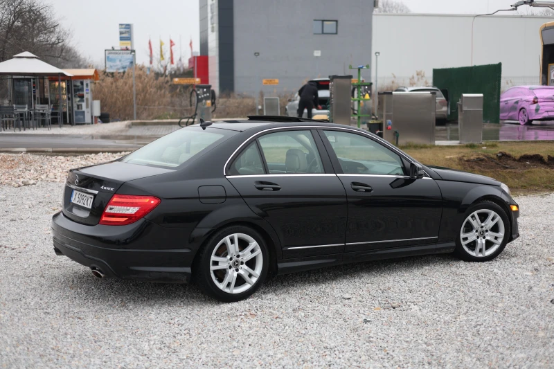 Mercedes-Benz C 300 4Matic AMG, снимка 7 - Автомобили и джипове - 53225956