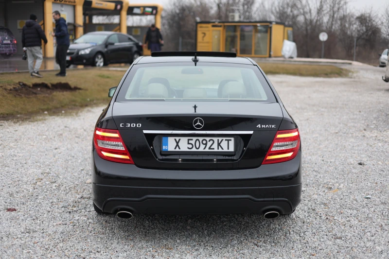 Mercedes-Benz C 300 4Matic AMG, снимка 6 - Автомобили и джипове - 53225956