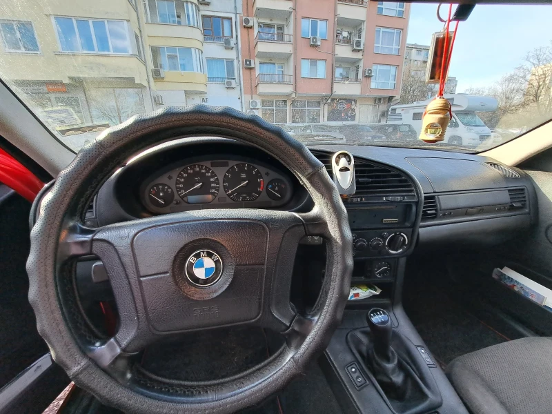 BMW 318, снимка 6 - Автомобили и джипове - 53569085