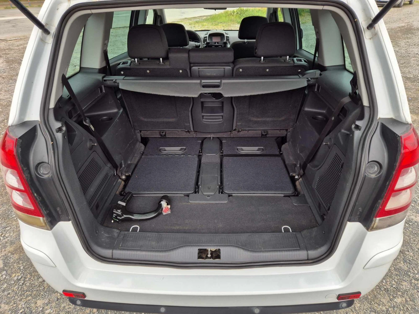 Opel Zafira 1.6i Метан | Mobile.bg — изображение 11