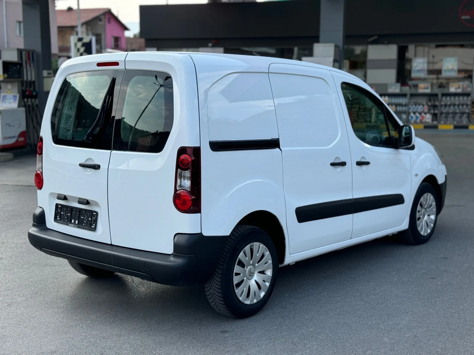 Citroen Berlingo 1.6 HDI Климатик/Подгрев/3 места - изображение 7