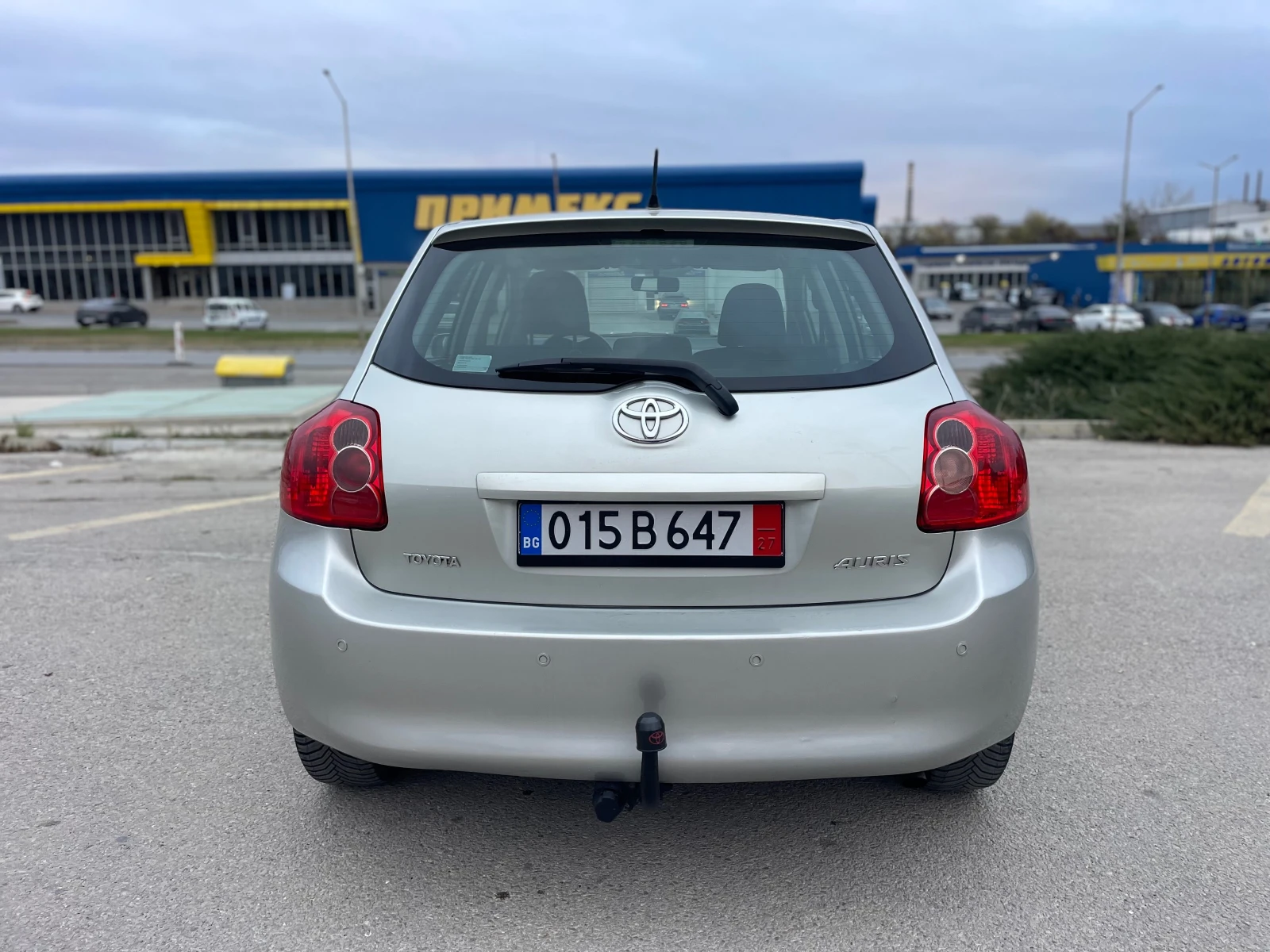 Toyota Auris 1.6i NAVI - изображение 6