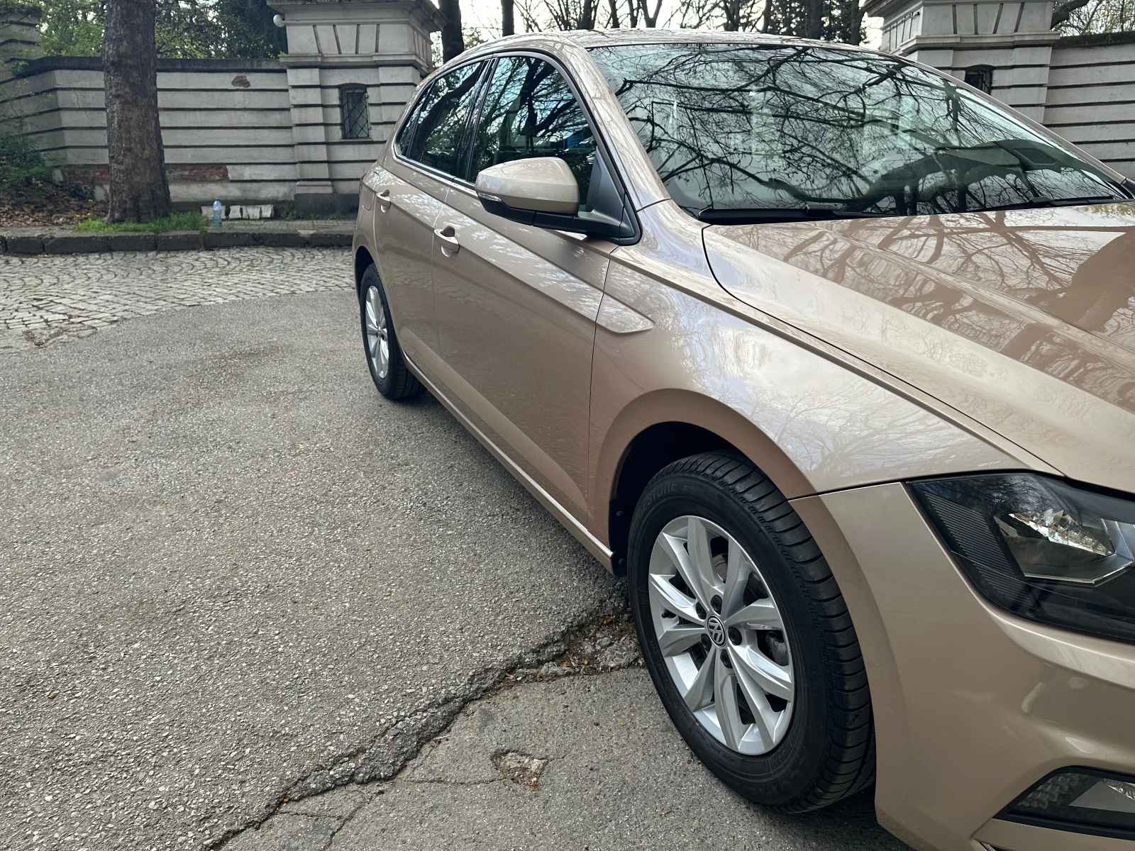 VW Polo Highline 1.0 TSI BMT DSG - изображение 6