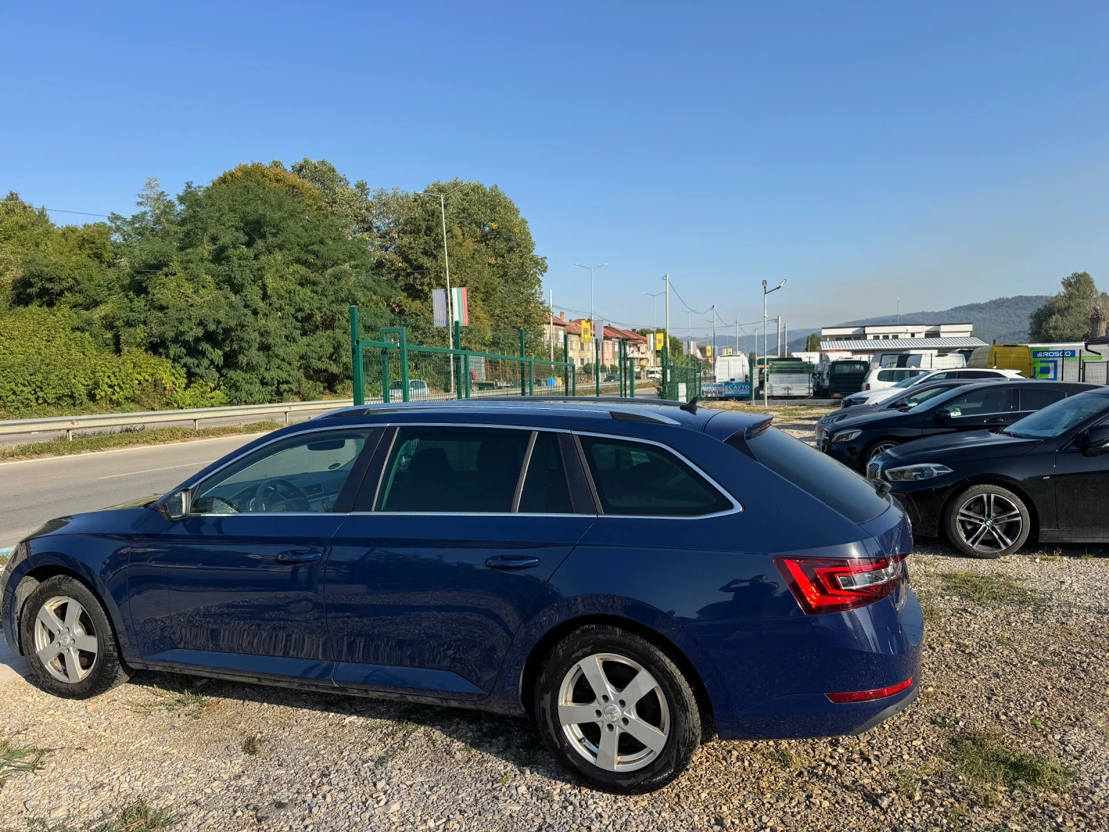Skoda Superb 2.0 TDI DSG - изображение 5
