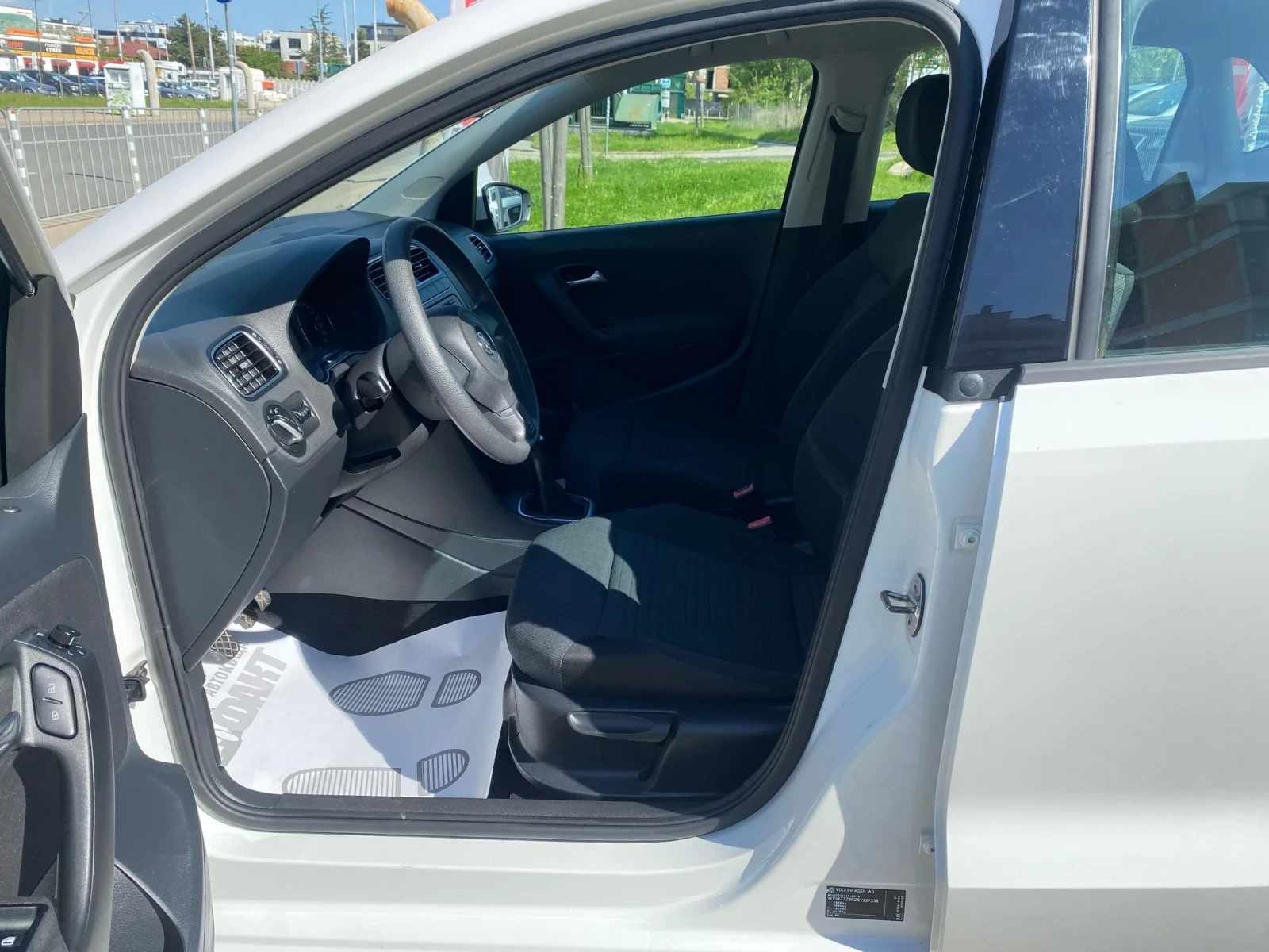 VW Polo 1.2TDi/KLIMA - изображение 8