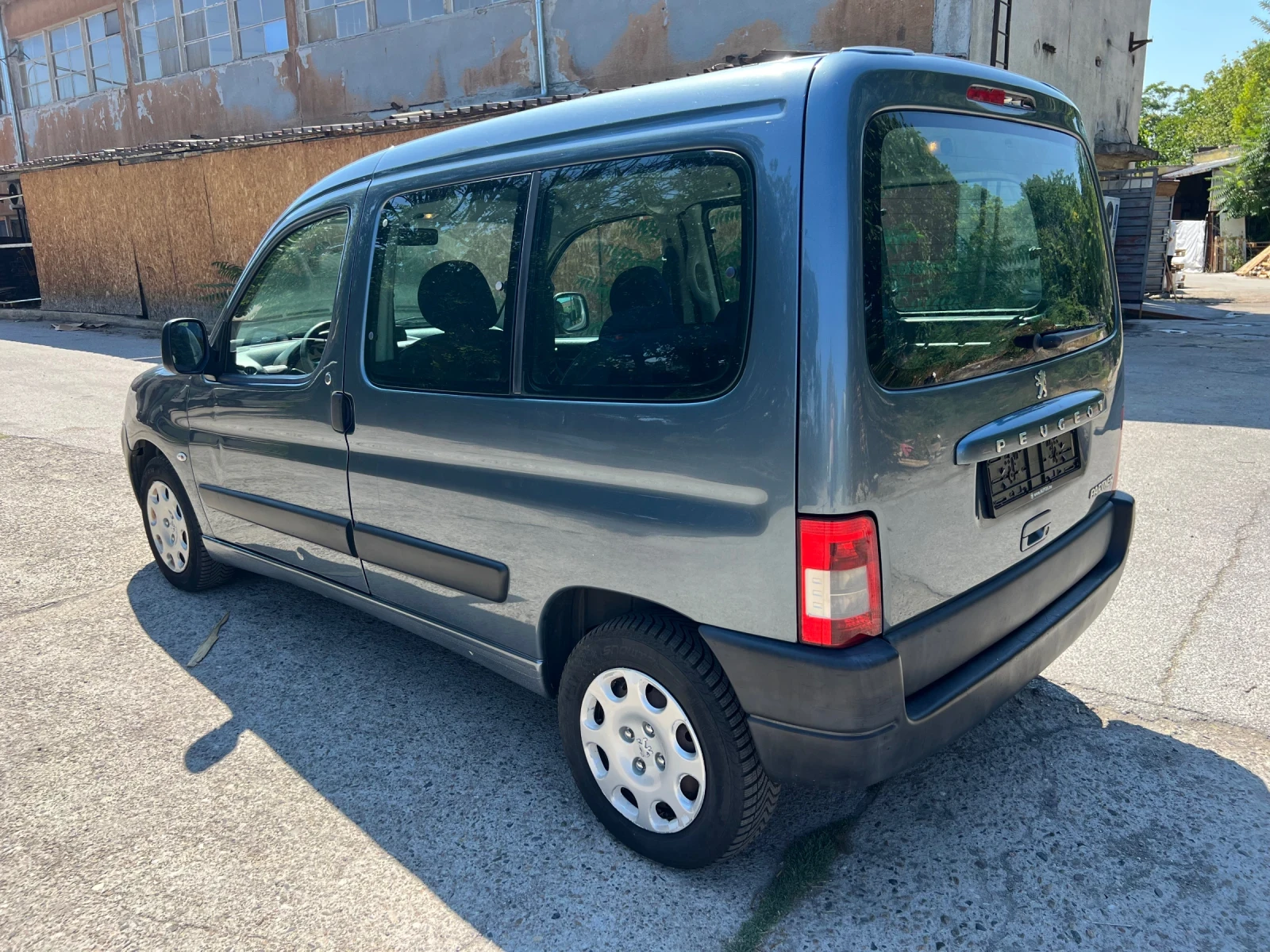 Peugeot Partner 1.6 HDI - изображение 6