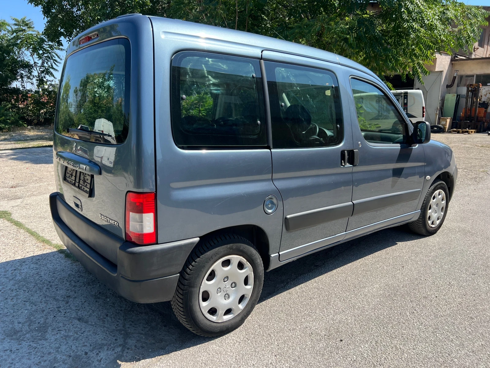 Peugeot Partner 1.6 HDI - изображение 7
