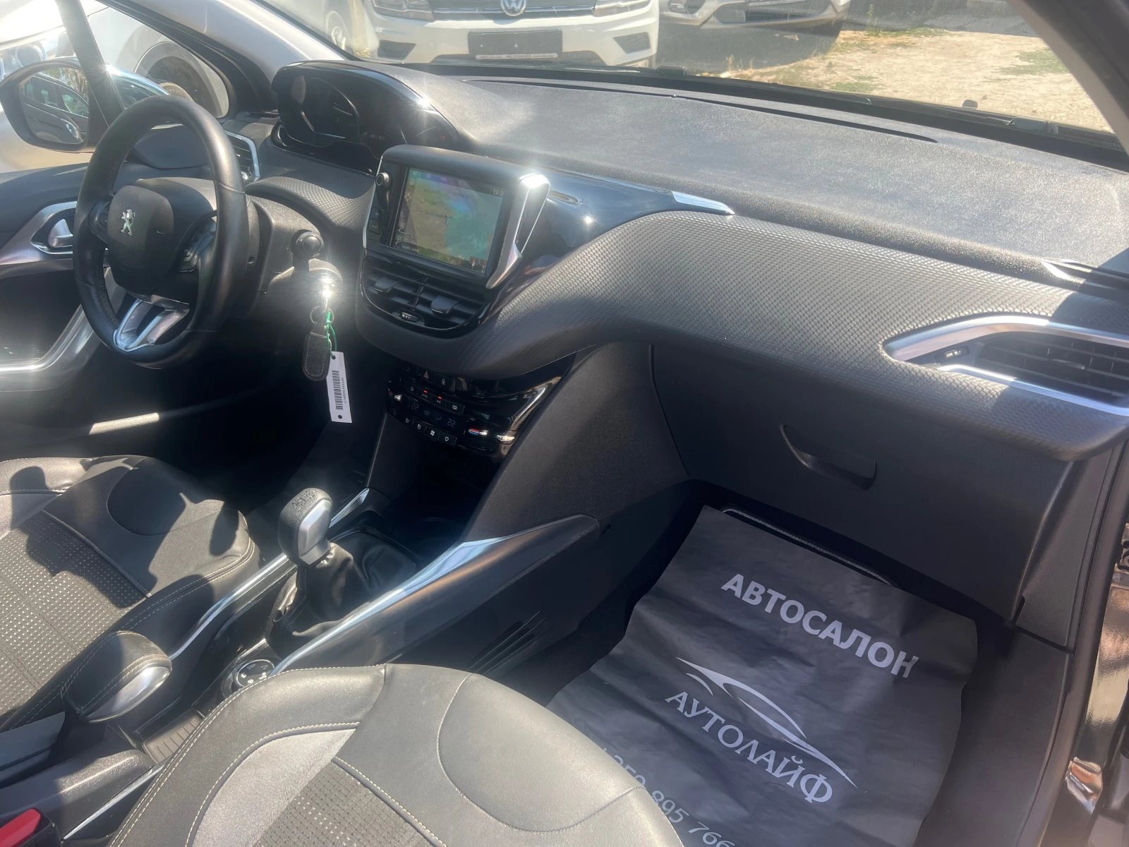Peugeot 2008 1.6 E-HDI URBAN CROSS - изображение 9