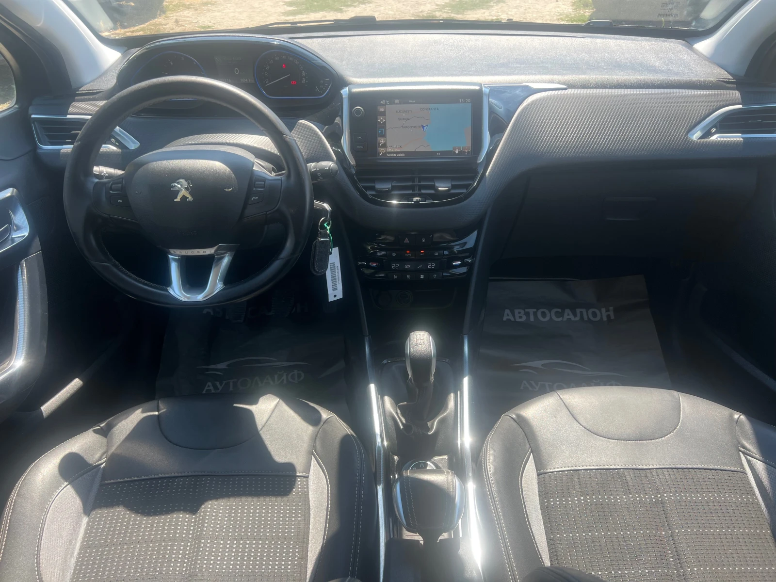 Peugeot 2008 1.6 E-HDI URBAN CROSS - изображение 8