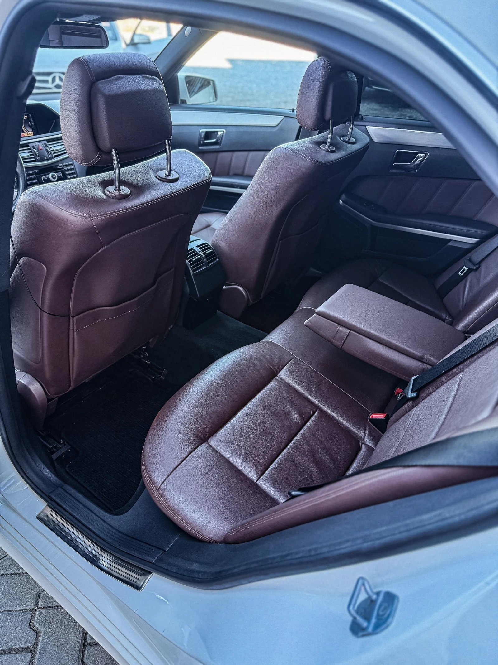 Mercedes-Benz E 220 | Mobile.bg   9