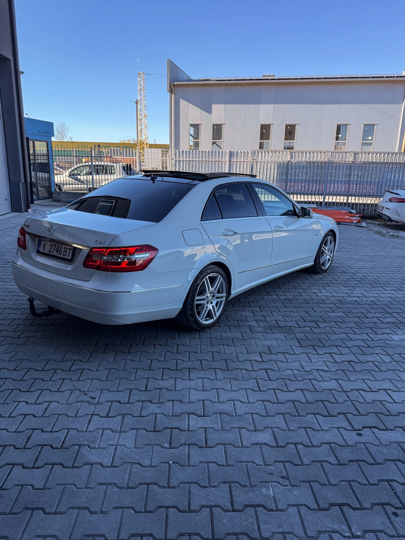 Mercedes-Benz E 220 | Mobile.bg   5