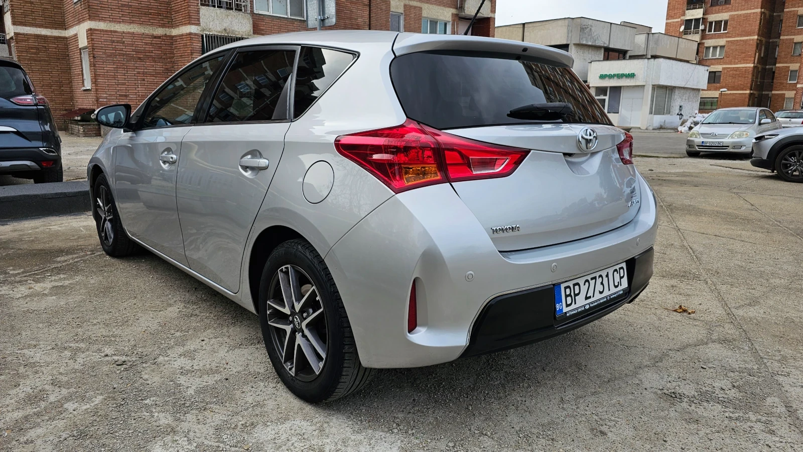 Toyota Auris | Mobile.bg � ����������� 5