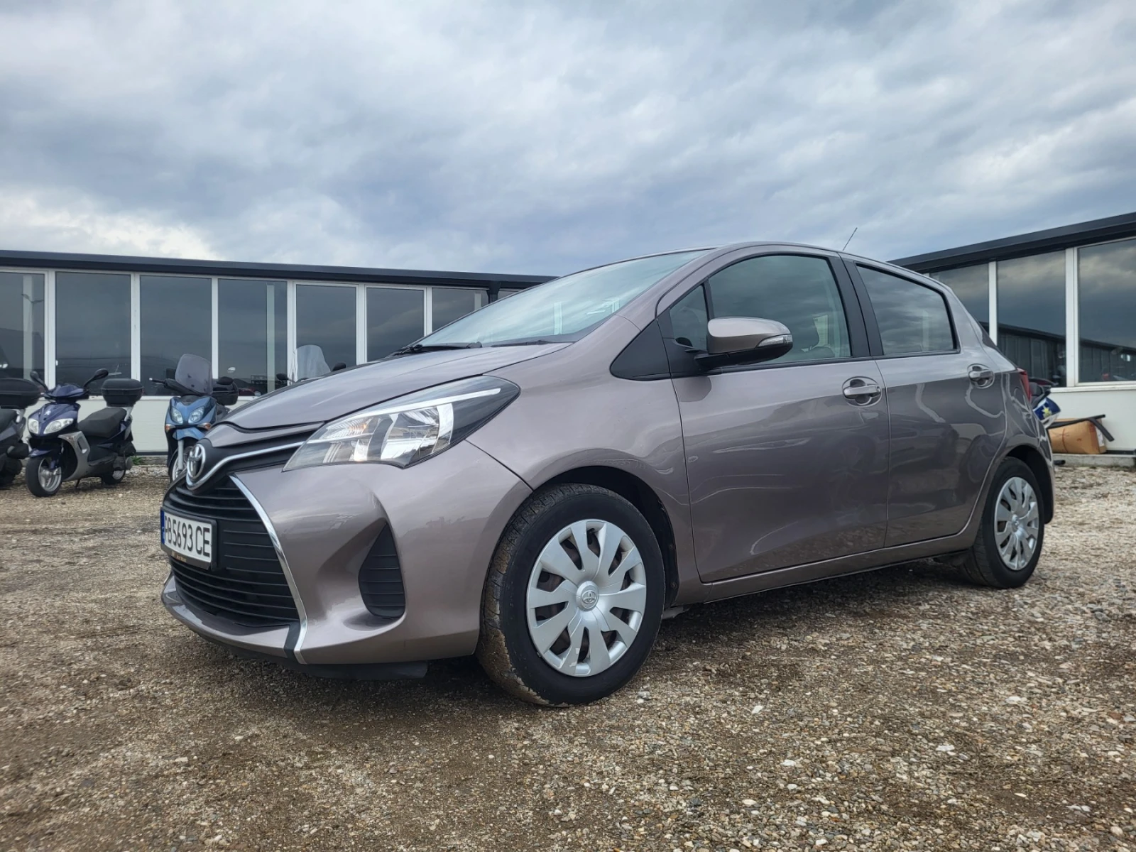 Toyota Yaris LPG Лизинг Бартер - изображение 2