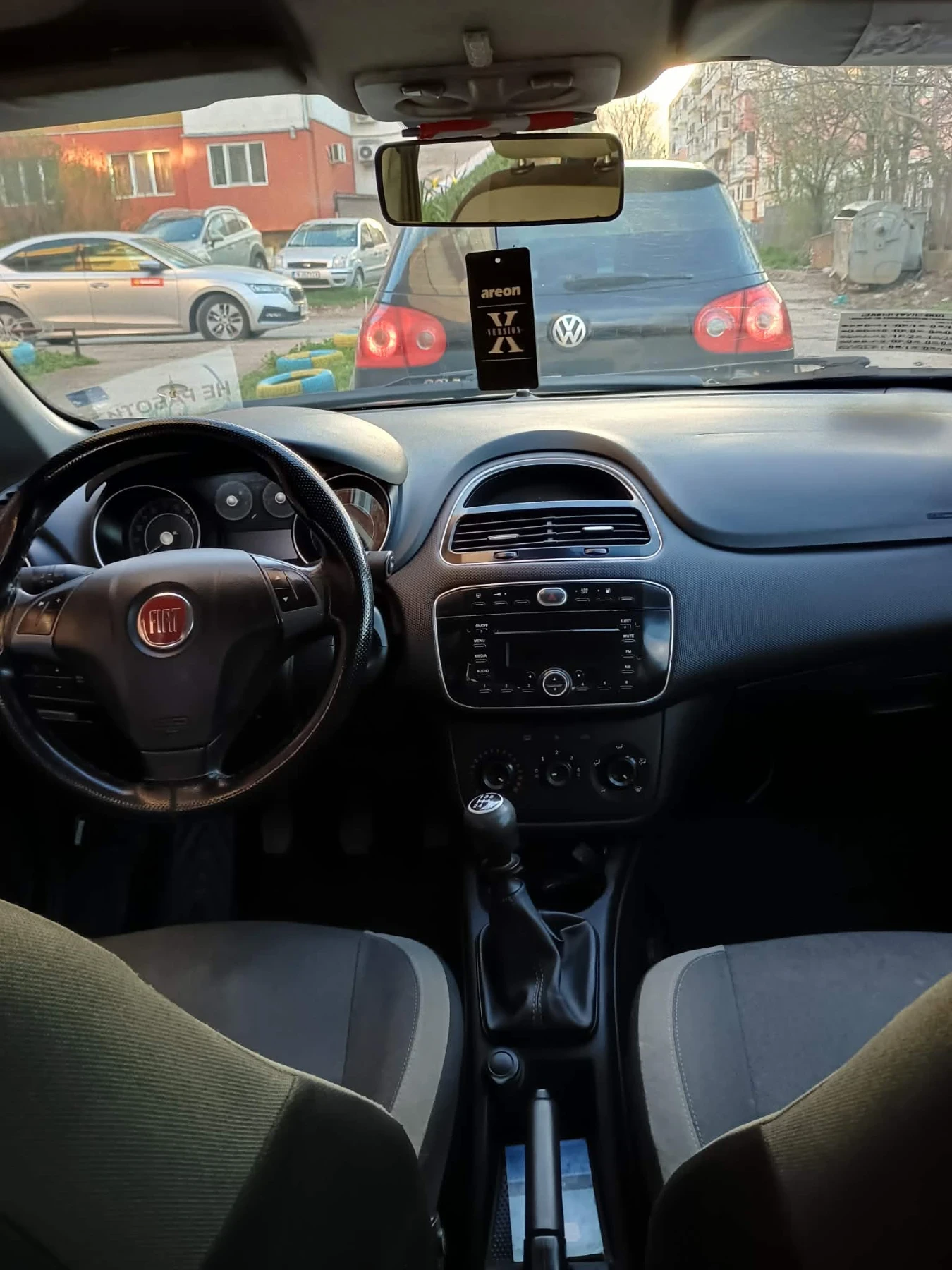 Fiat Punto, снимка 10 - Автомобили и джипове - 54151116