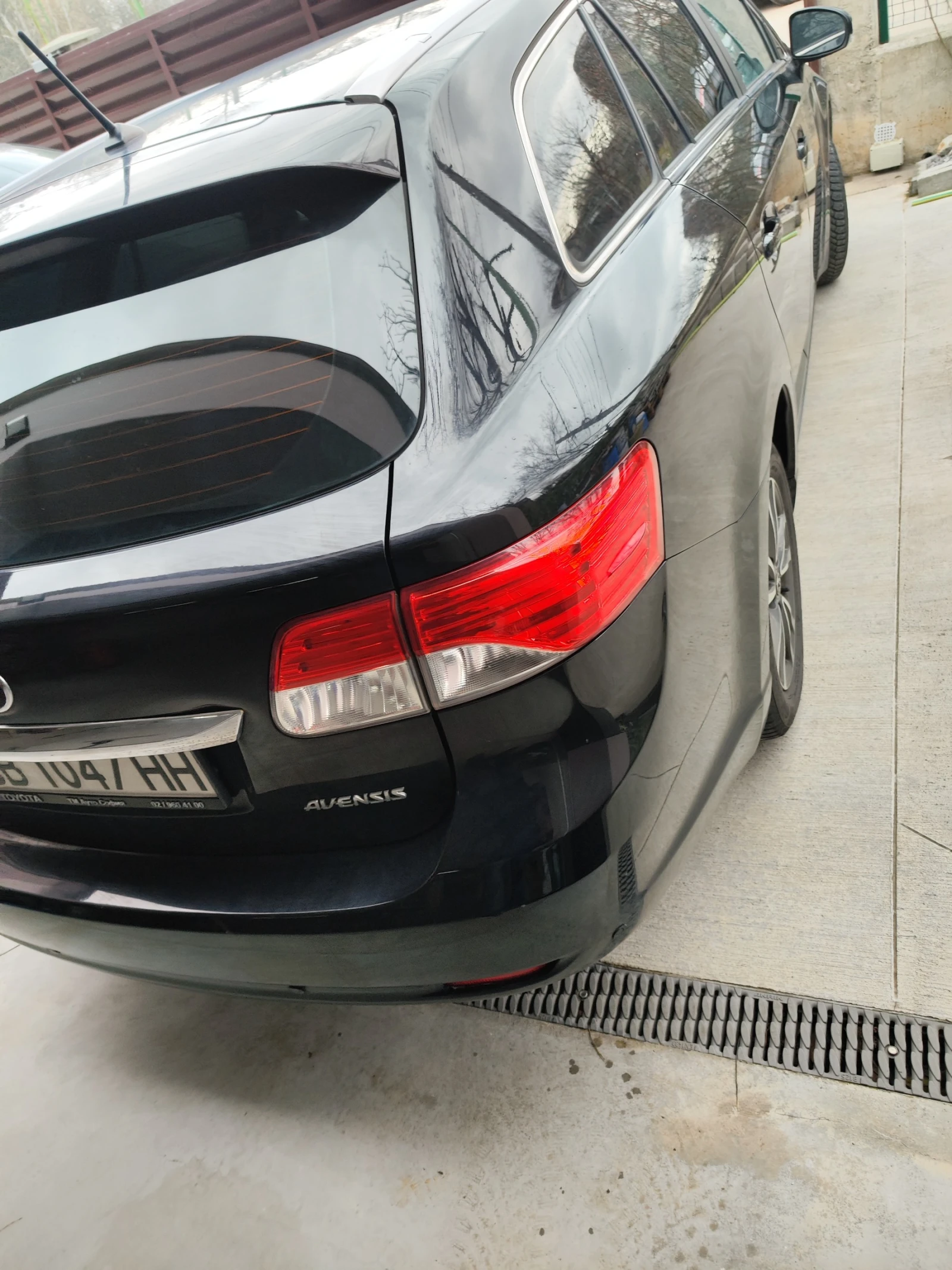 Toyota Avensis T27, снимка 7 - Автомобили и джипове - 54191912