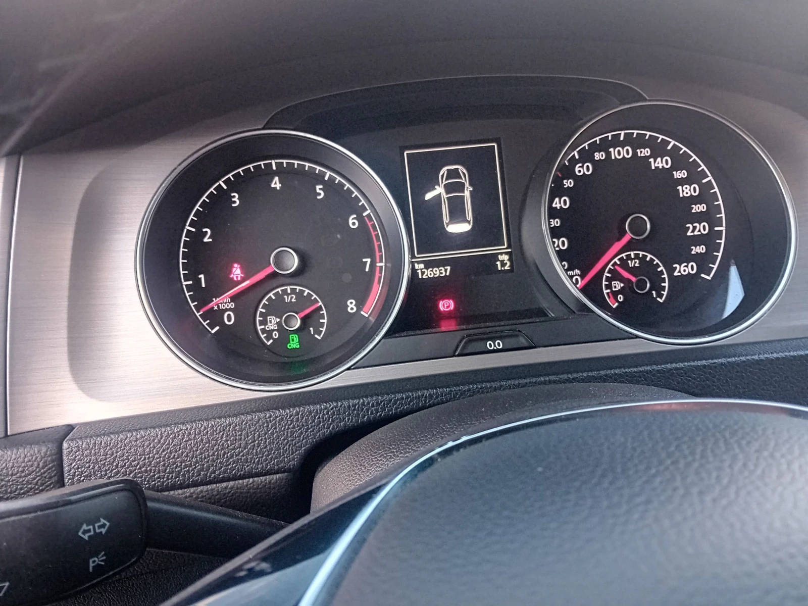 VW Golf 1.4 Tgi 110k.s, снимка 16 - Автомобили и джипове - 54729959