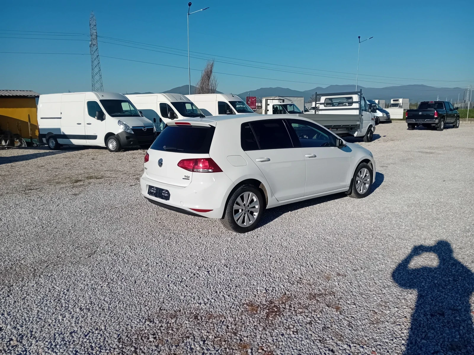 VW Golf 1.4 Tgi 110k.s, снимка 7 - Автомобили и джипове - 54729959