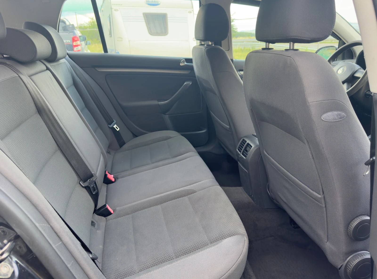 VW Golf 252000km.100%, снимка 14 - Автомобили и джипове - 54825302