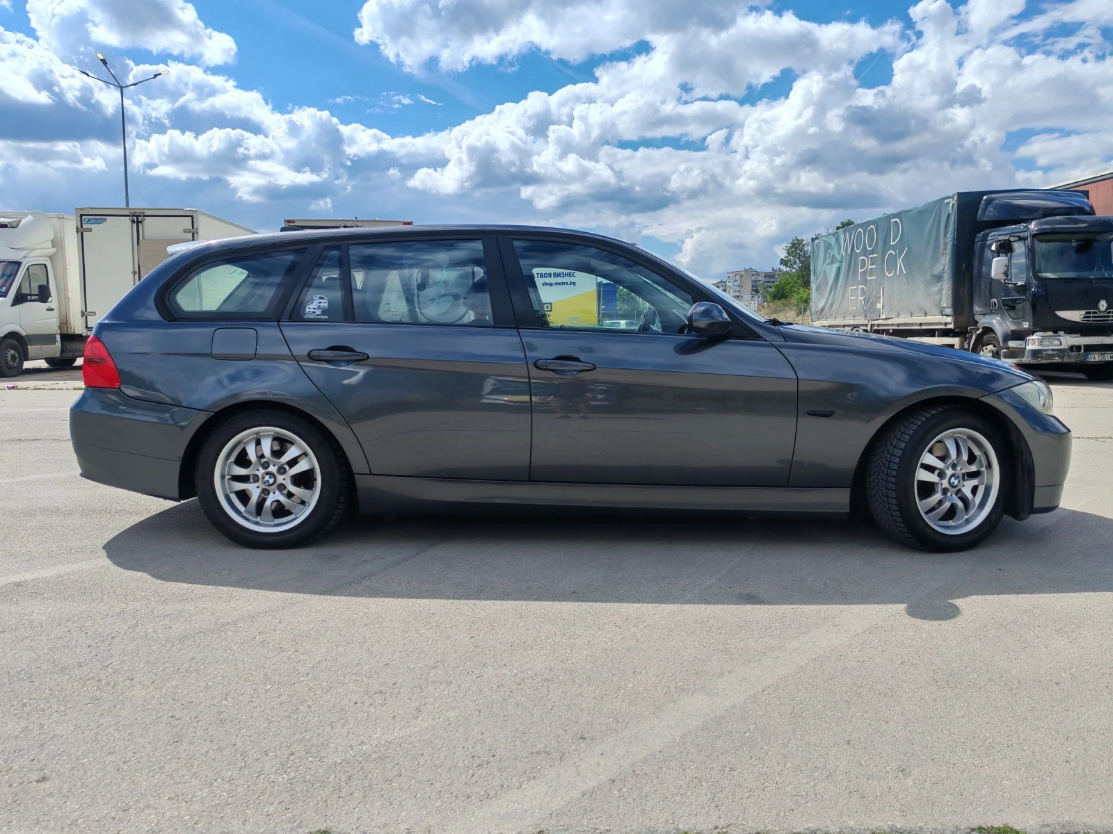 BMW 320 E91 320d, снимка 3 - Автомобили и джипове - 54904418