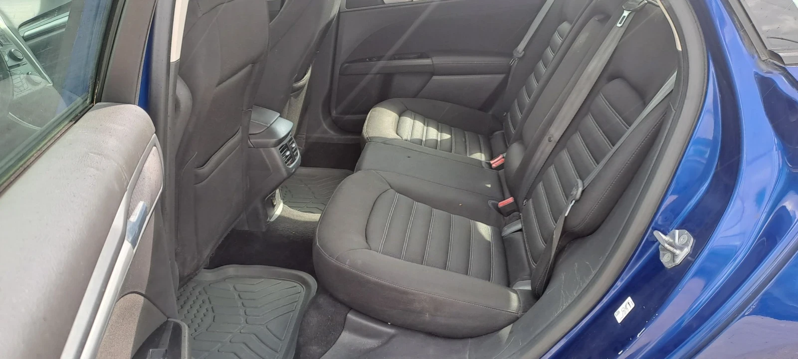 Ford Mondeo 1.5 ecoboost, снимка 10 - Автомобили и джипове - 54930090