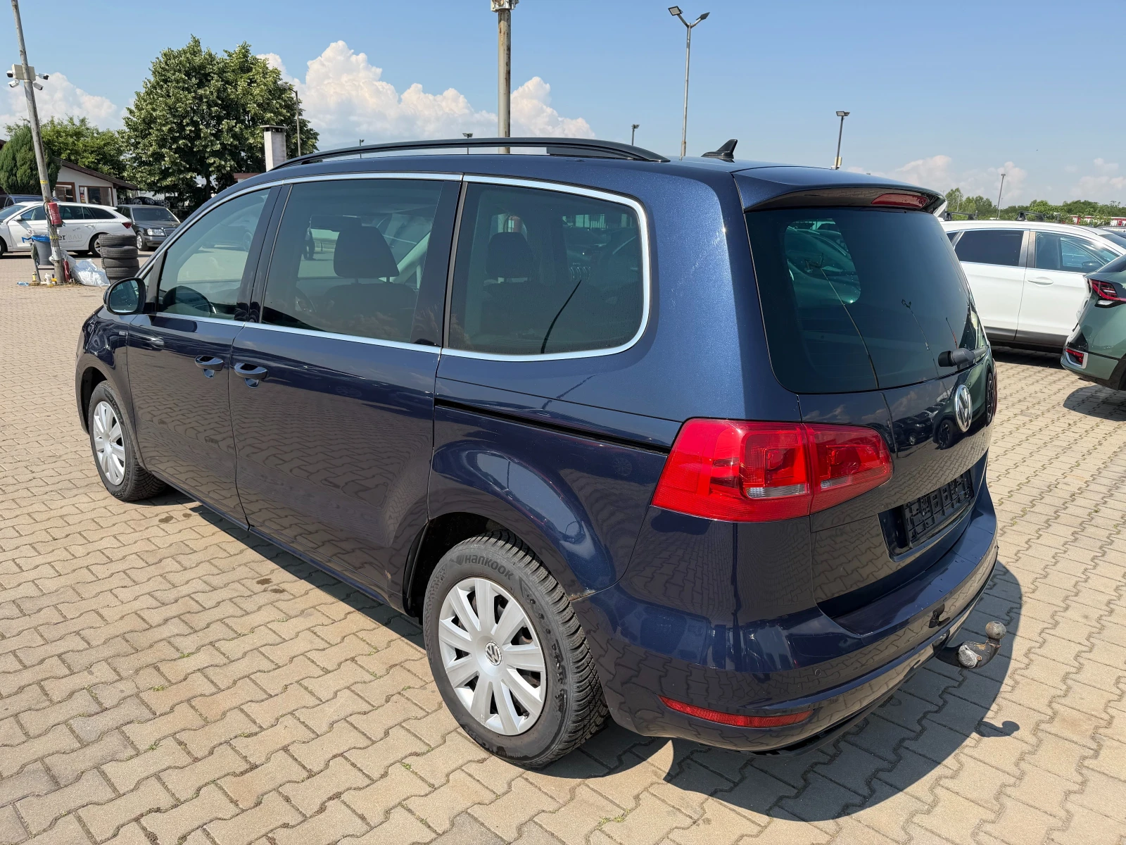 VW Sharan 2.0TDI 4MOTION KOJA/NAVI EURO 5, снимка 8 - Автомобили и джипове - 54998843
