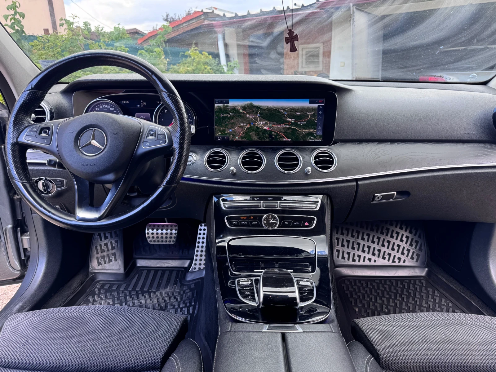Mercedes-Benz E 220 All terrain , снимка 10 - Автомобили и джипове - 55219818