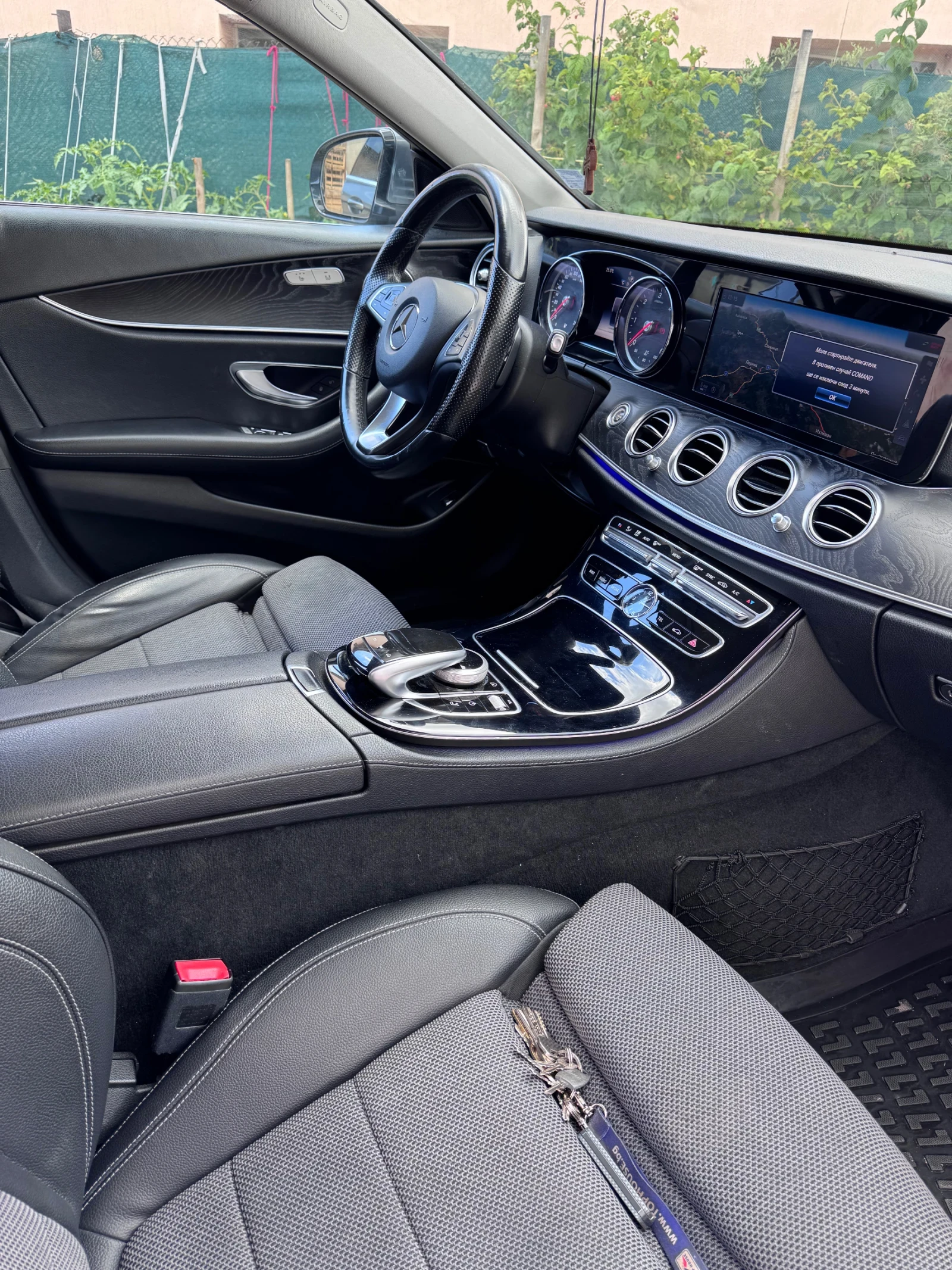 Mercedes-Benz E 220 All terrain , снимка 12 - Автомобили и джипове - 55219818