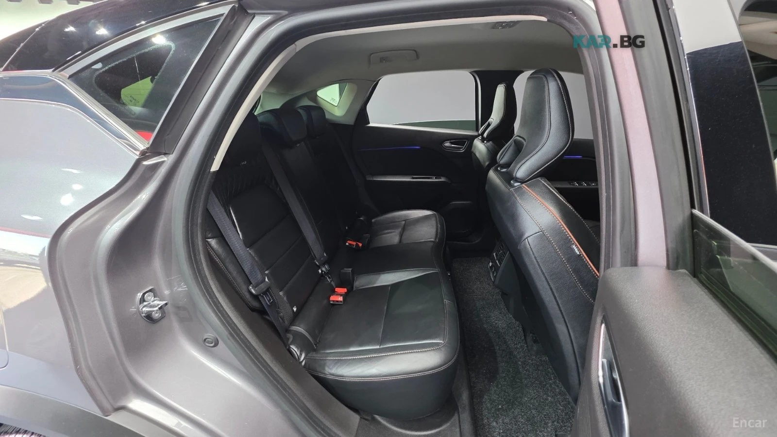 Renault Captur 1.3TCe* Initiale Paris* КОЖА* ПОДГРЕВ* 360* , снимка 16 - Автомобили и джипове - 55314718