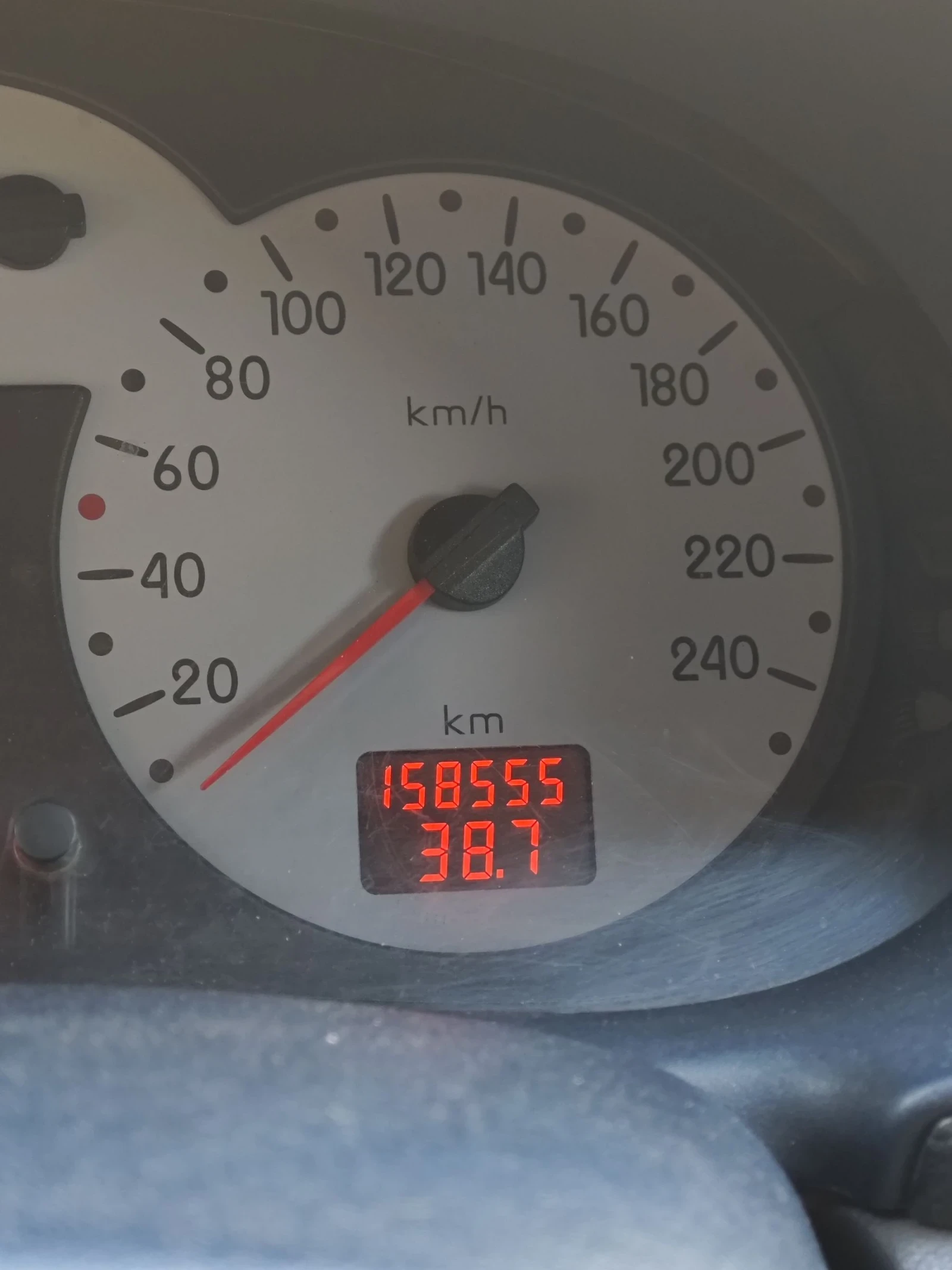 Renault Clio 1.2, снимка 10 - Автомобили и джипове - 55315161