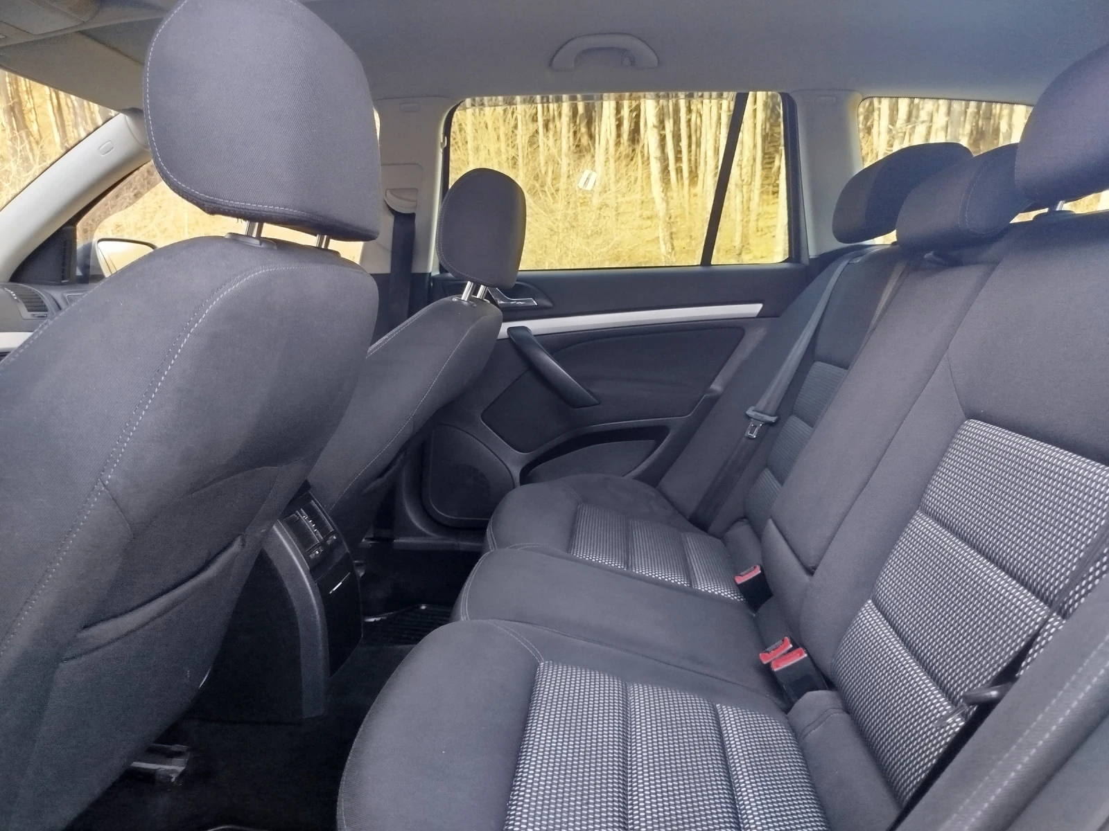 Skoda Octavia Scout , снимка 11 - Автомобили и джипове - 55398241