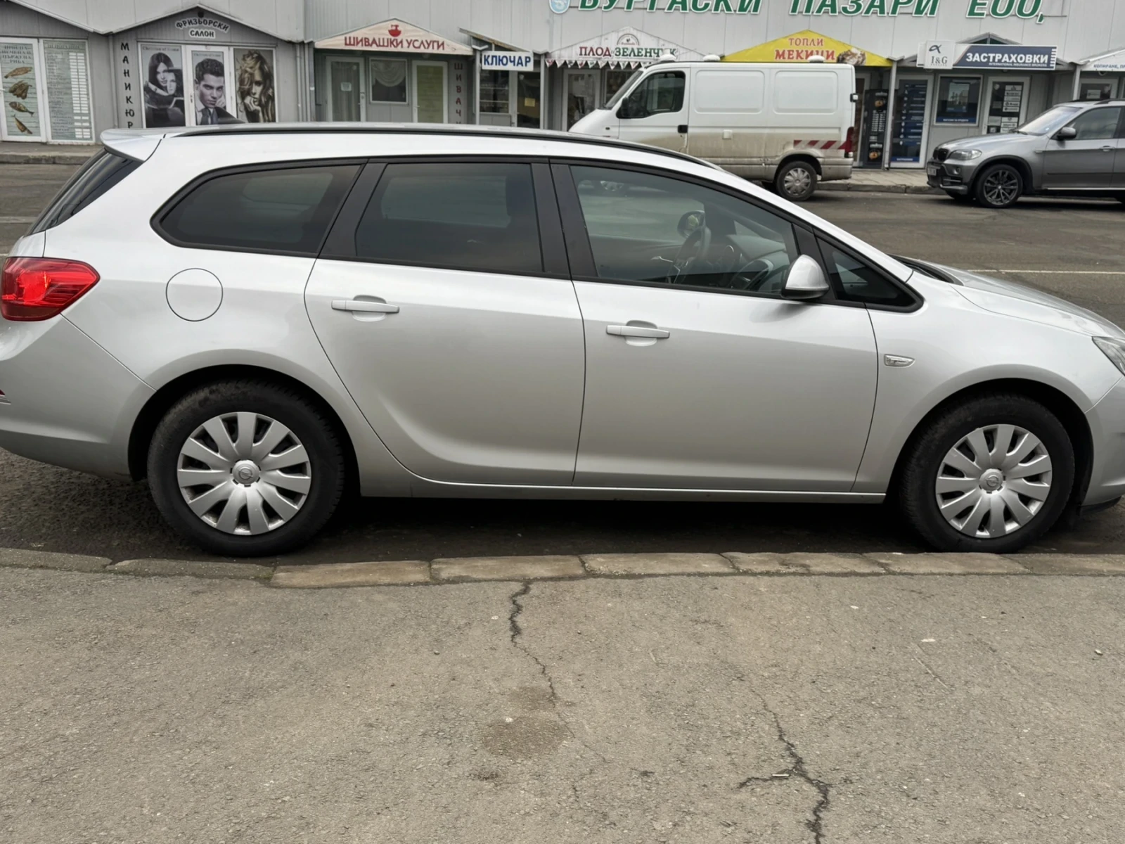 Opel Astra, снимка 4 - Автомобили и джипове - 55665927