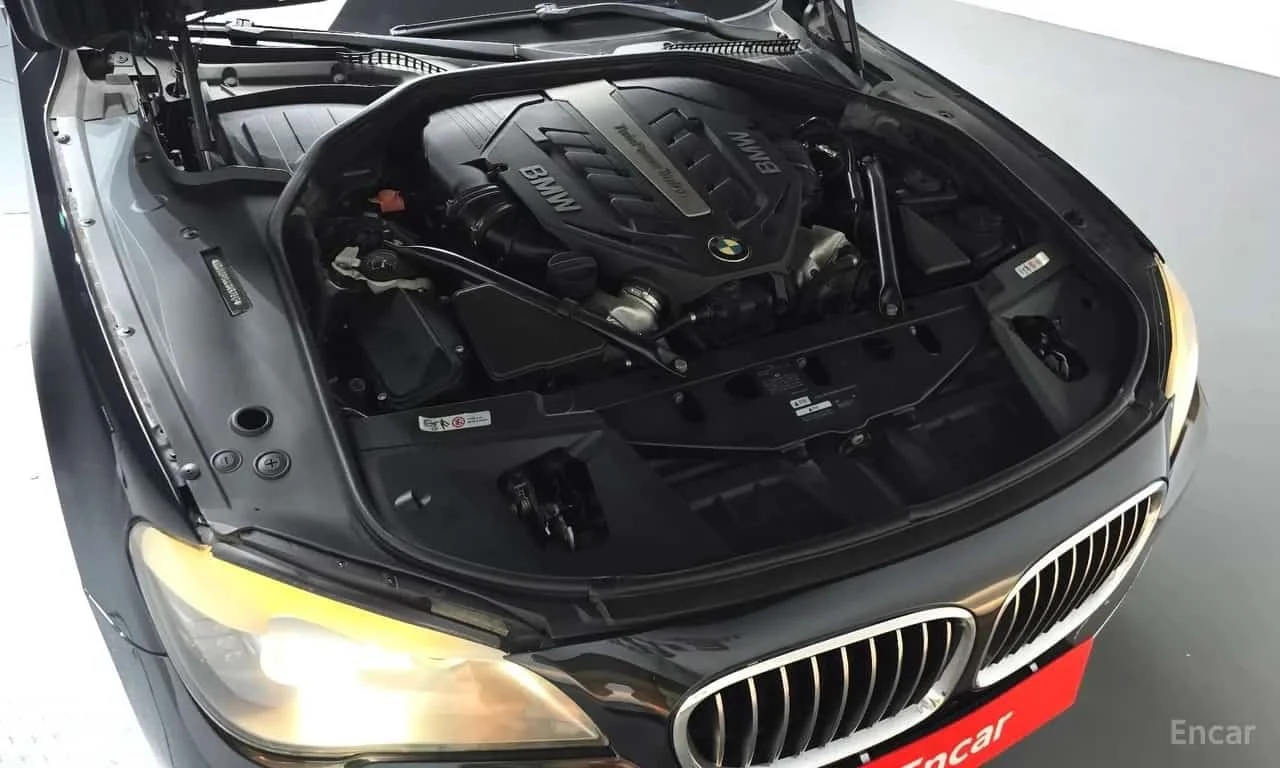 BMW 750 * 750Li xDrive * ЦЕНА ДО БГ, снимка 6 - Автомобили и джипове - 56704510