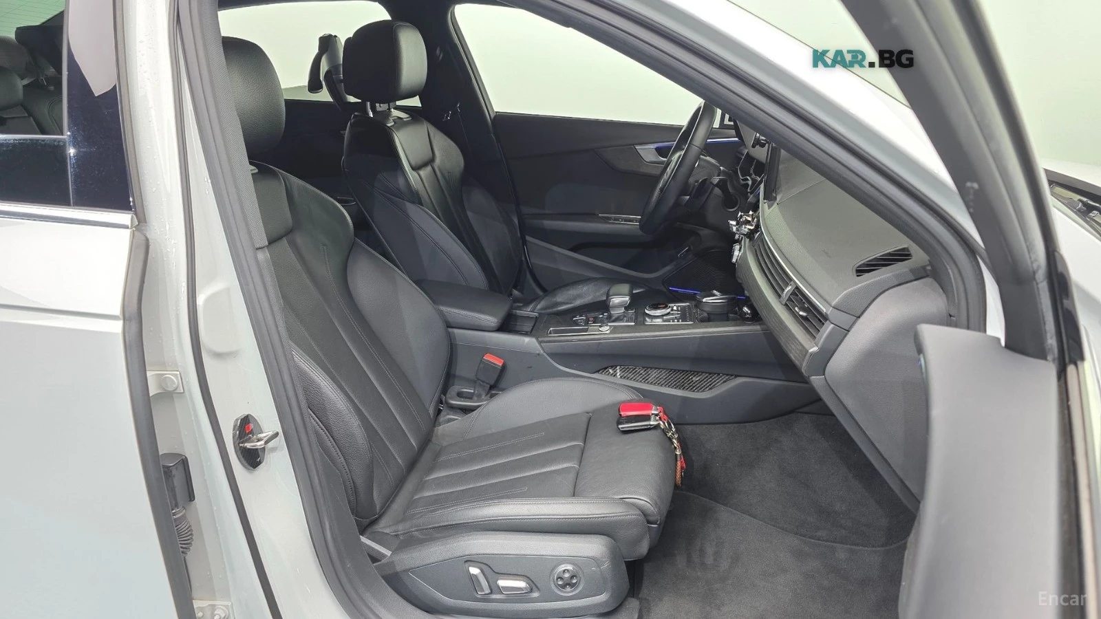 Audi A4 40TFSI* * Tuning* * Камера* * HUD* * Keyless* * , снимка 11 - Автомобили и джипове - 56736416